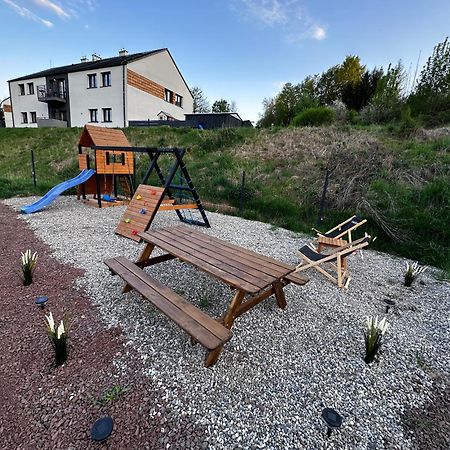 Apartament Pod Wzgorzem Z Sauna, Jacuzzi I Basenem Kudowa-Zdrój Exteriér fotografie
