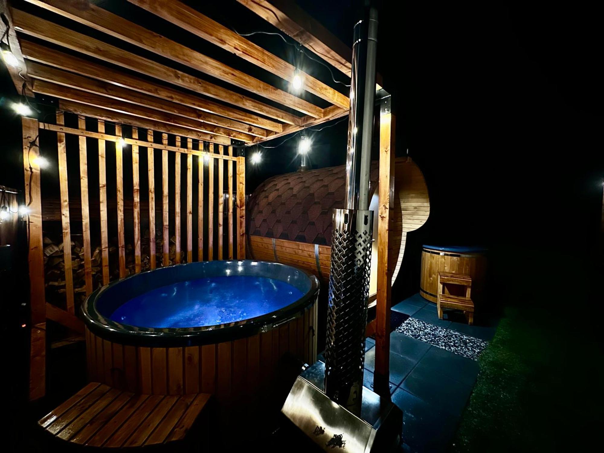 Apartament Pod Wzgorzem Z Sauna, Jacuzzi I Basenem Kudowa-Zdrój Exteriér fotografie
